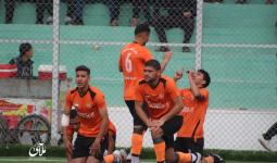 احتفال كلاب بالهدف