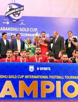 من تتويج الفدائي